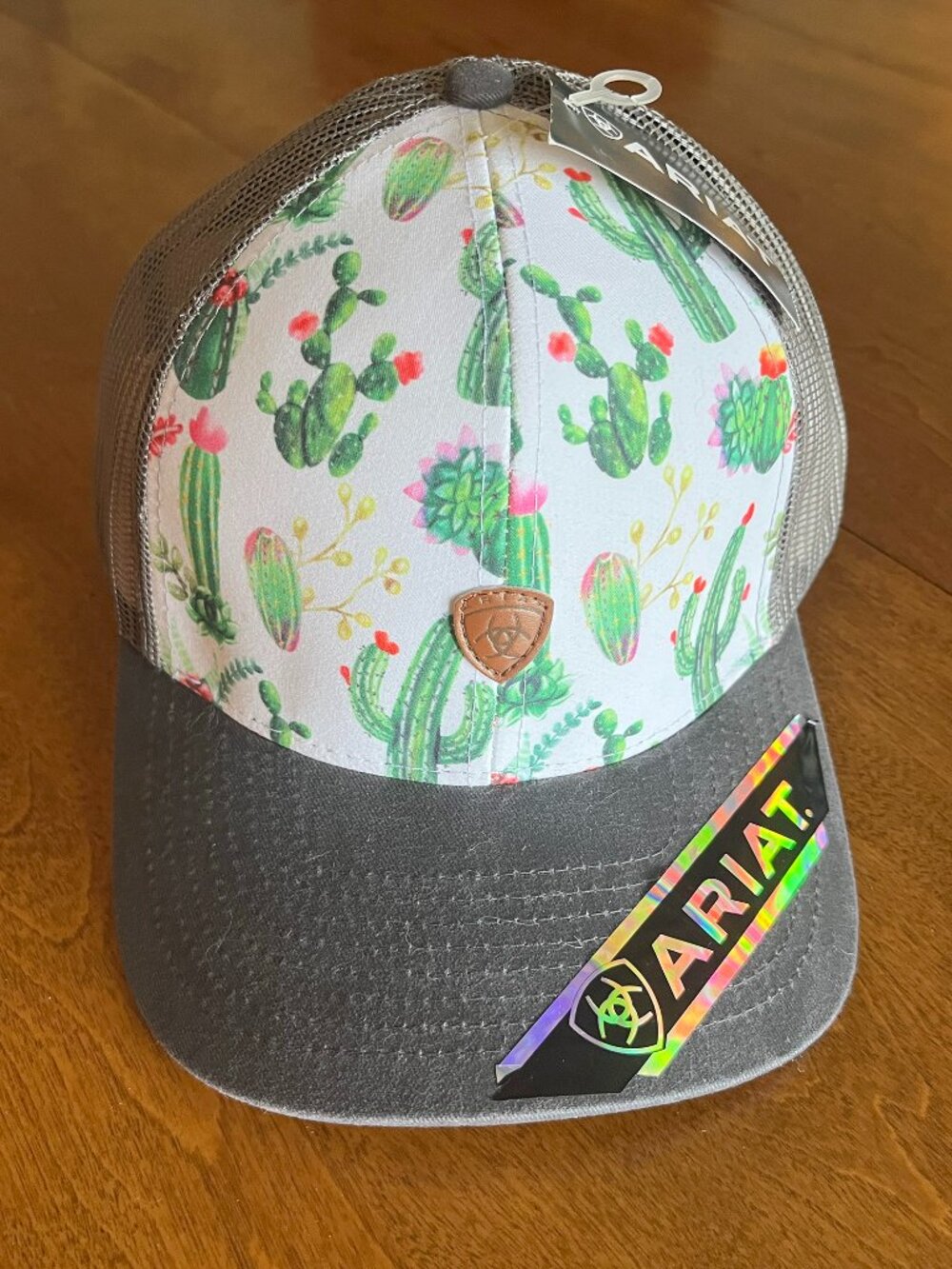 Ariat cactus snapback hat NWT